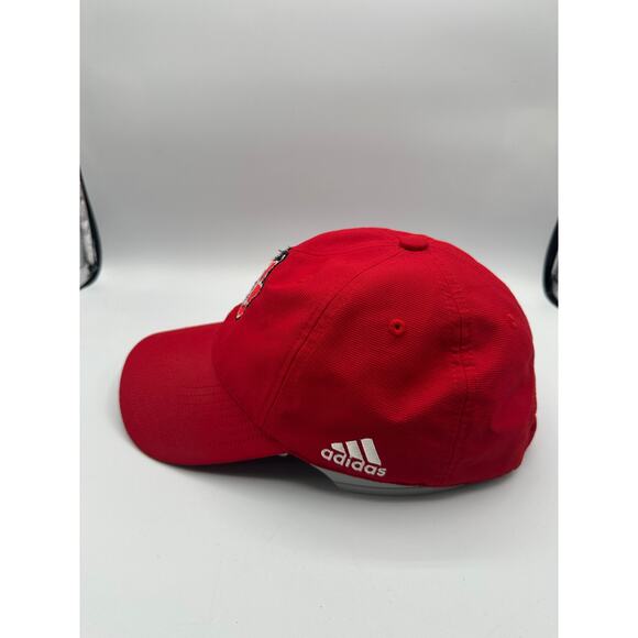Adidas South Dakota Coyotes Baseball Cap Red OSFM Adjustable - Picture 5 of 9